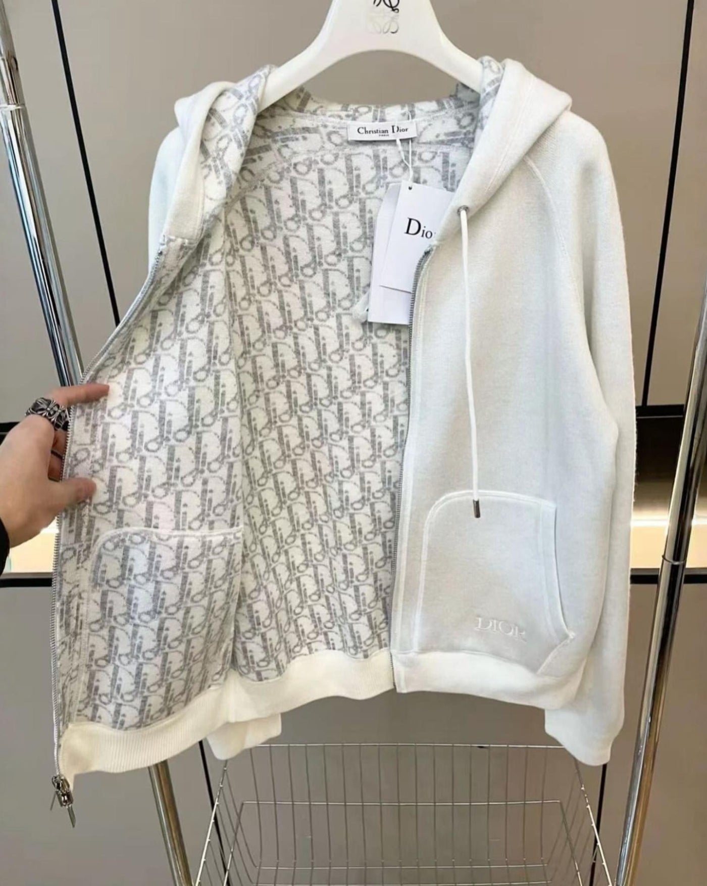 "Dio" Zipper Classic
