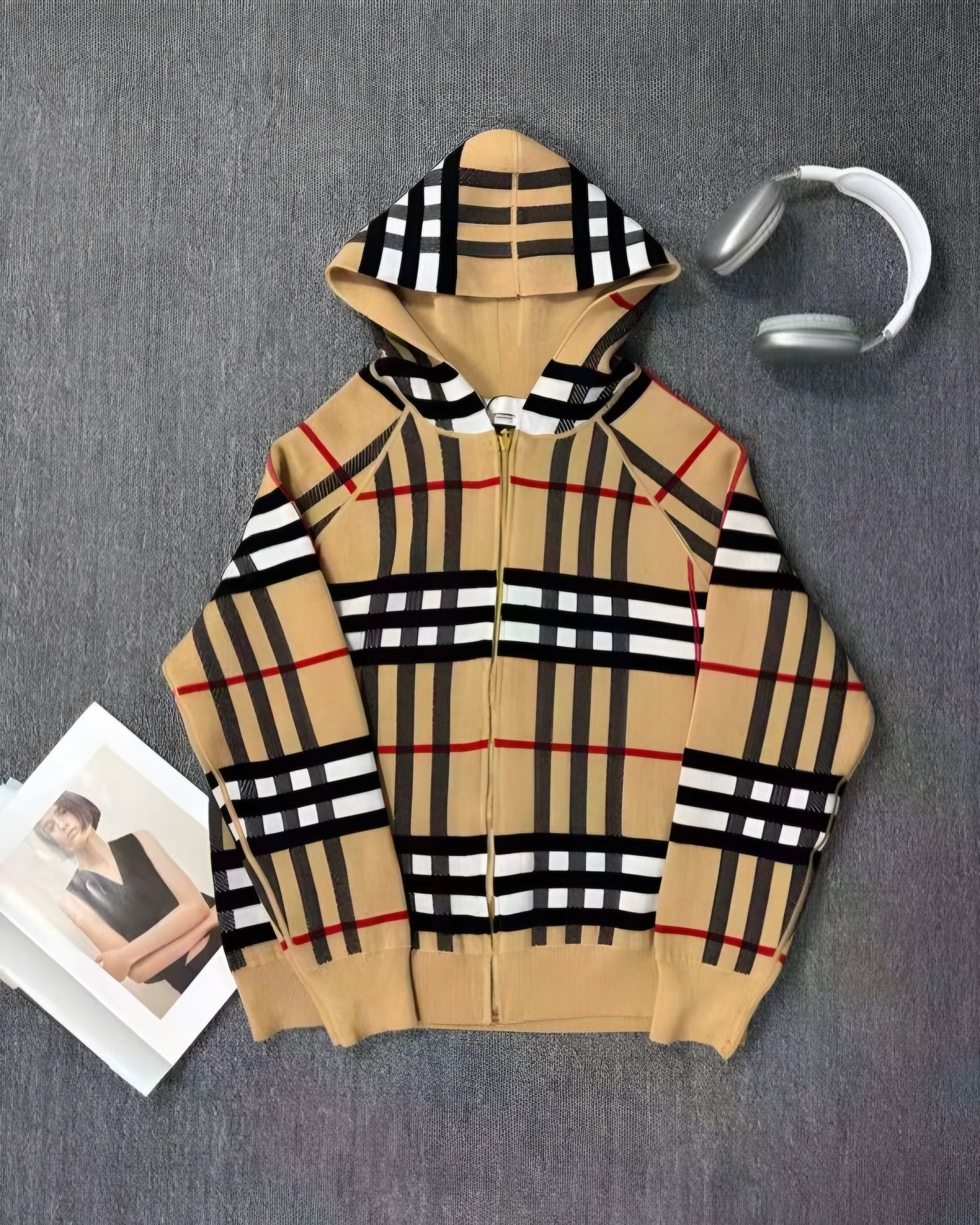 "Berry" Zipper - Reversible
